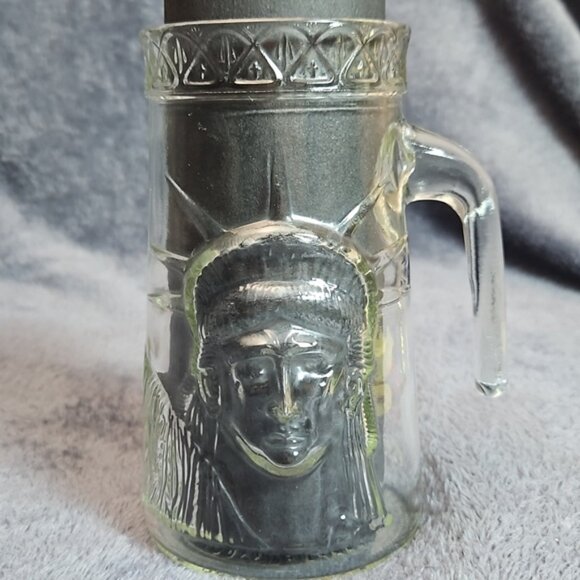 Statue of Liberty Set of 2 Centennial 1886-1986 Keep the Torch Lit Mugs T15 - Picture 3 of 6